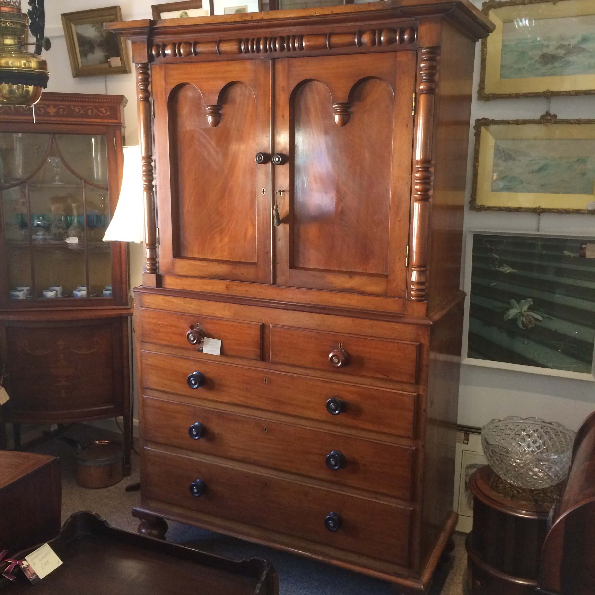 Victorian Linen Press